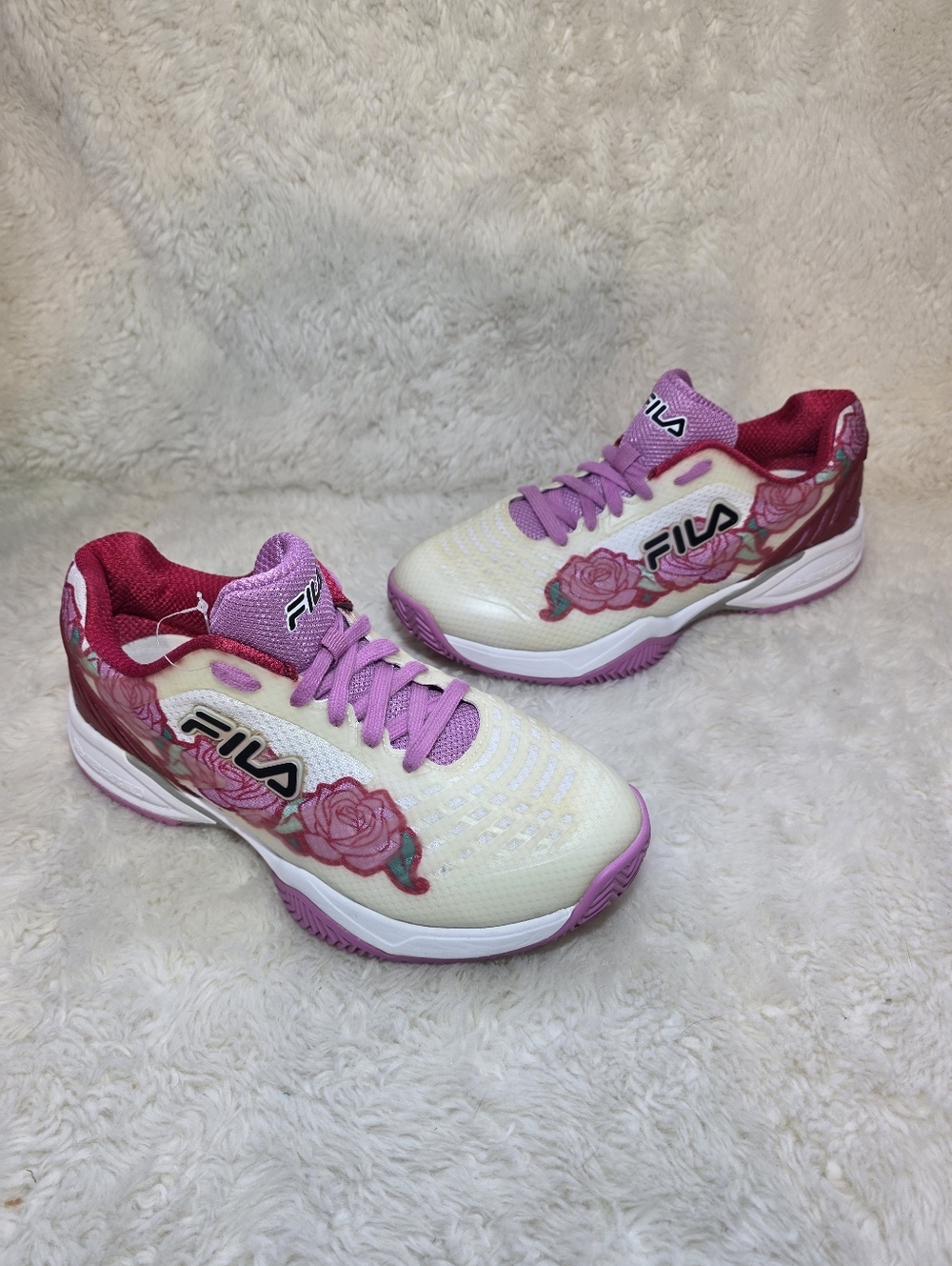 2020 FILA Axilus 2 Energized LE Rose Floral Tennis Shoes - Size 9.5 (NWOB)